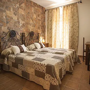 https://casa-rural-cinco-balcones.es-andalucia.com